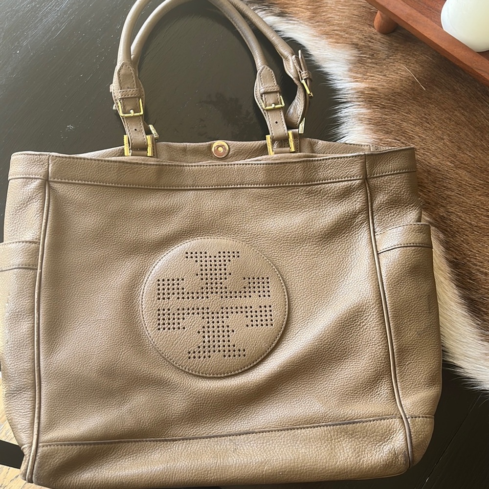 Tory Burch tote